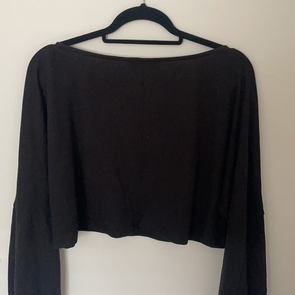 Yaya & Co Cozy Cropped Puffy Long Sleeve Shirt in Black - Women’s L - Picture 3 of 4